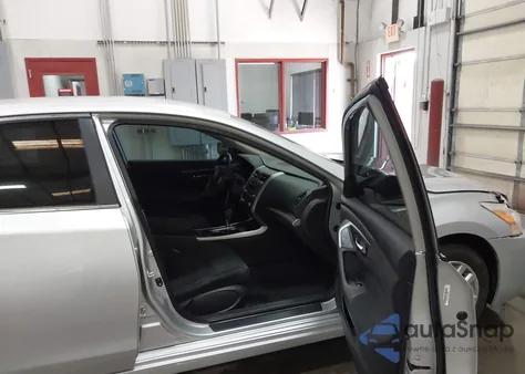 2014 Nissan Altima 2.5 S из США, поврежденный, VIN 1N4AL3AP3EN338713